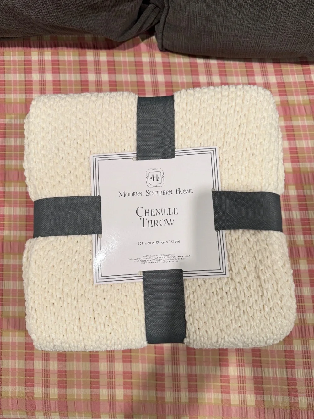 Ivory Chenille Throw 50